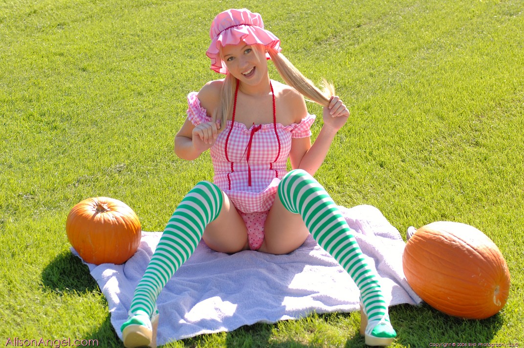 Strawberry Shortcake &raquo; Alison Angel Free Nude Pictures