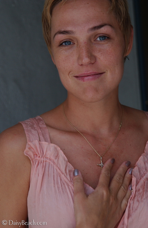 Diamond Eyes &raquo; Lora &raquo; Daisy Beach &raquo; Free Nude Pictures @ Bravo Erotica Free Nude Pictures