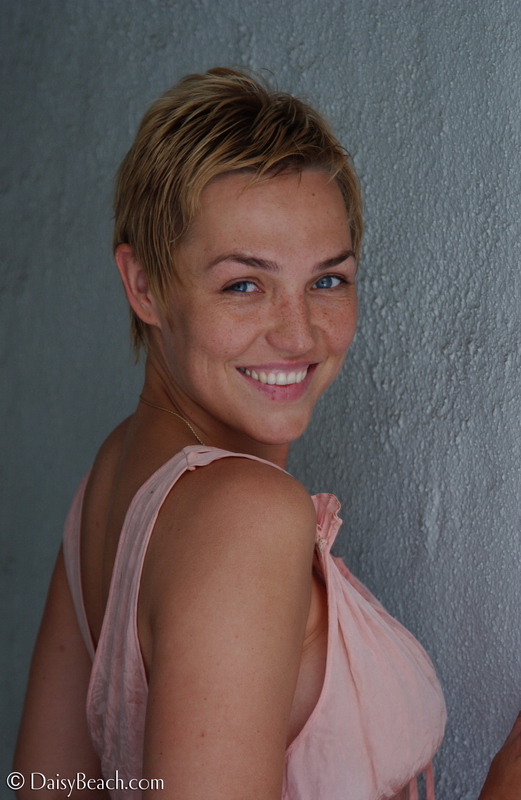 Diamond Eyes &raquo; Lora &raquo; Daisy Beach &raquo; Free Nude Pictures @ Bravo Erotica Free Nude Pictures