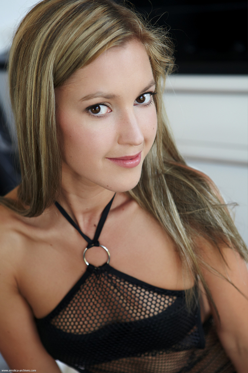Svelamento &raquo; Errotica Archives Free Nude Pictures