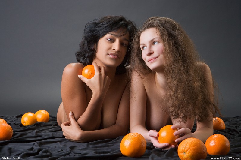 Oranges &raquo; Dasari and Susann Femjoy &raquo; FEMJOY &raquo; Free Nude Pictures @ Bravo Erotica Free Nude Pictures