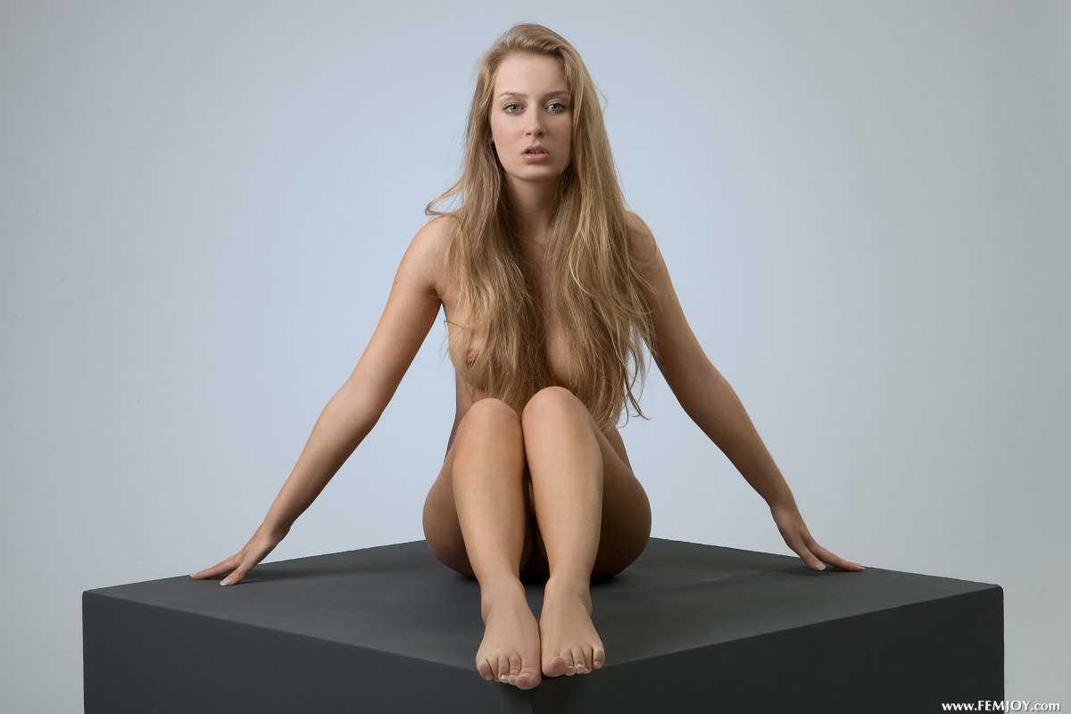 Esta rubia esta pa todo!