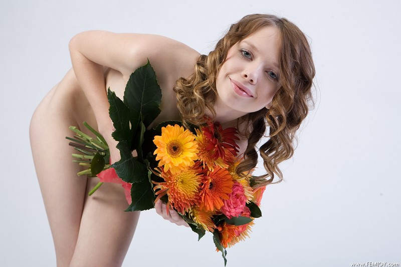 Flowers For Me » Valonia Femjoy » FEMJOY » Free Nude Pictures @ Bravo Erotica Free Nude Pictures