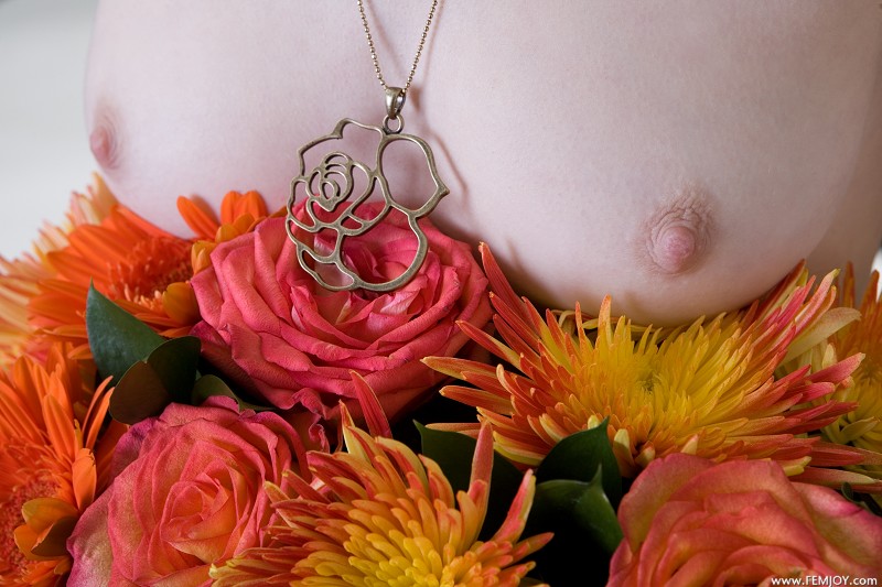 Flowers For Me &raquo; Valonia Femjoy &raquo; FEMJOY &raquo; Free Nude Pictures @ Bravo Erotica Free Nude Pictures
