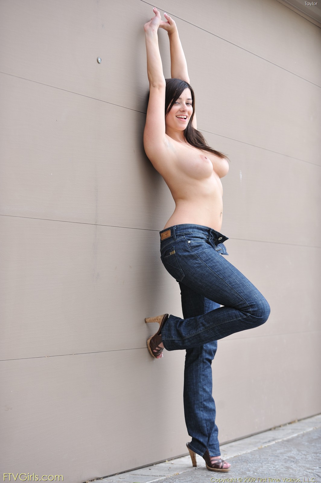 Strip Outdoors » Taylor Ftv Girls » FTV Girls » Free Nude Pictures @ Bravo Erotica Free Nude Pictures