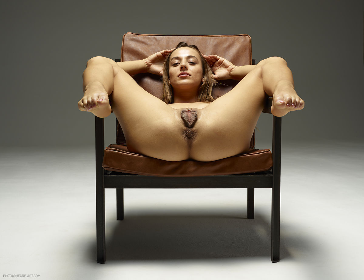 Miss Lips » Hegre Free Nude Pictures