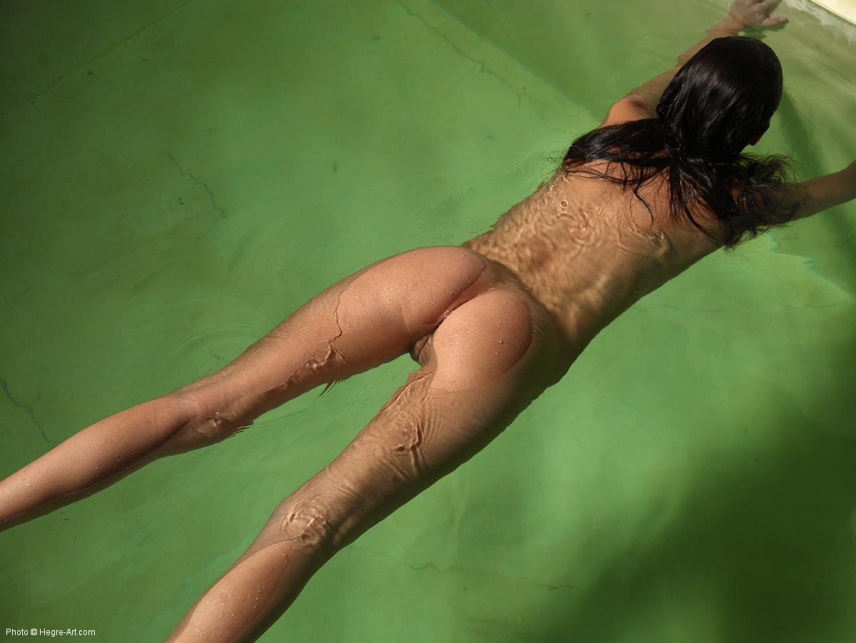 Green Pool &raquo; Hegre Free Nude Pictures