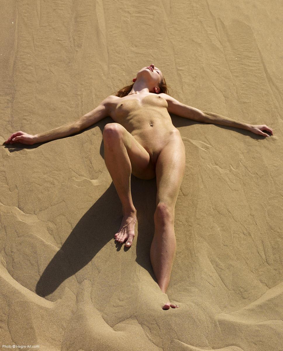 Dunes &raquo; Hegre Free Nude Pictures