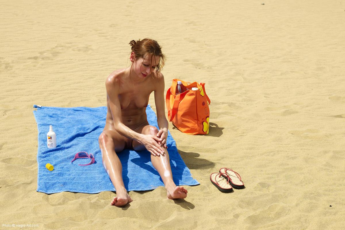 On The Beach &raquo; Hegre Free Nude Pictures