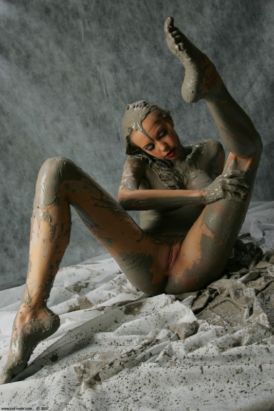 Dirty &raquo; Nelly &raquo; Just Nude &raquo; Free Nude Pictures @ Bravo Erotica Free Nude Pictures