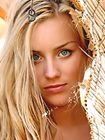 Go to Fierezza Free Pictures Gallerie