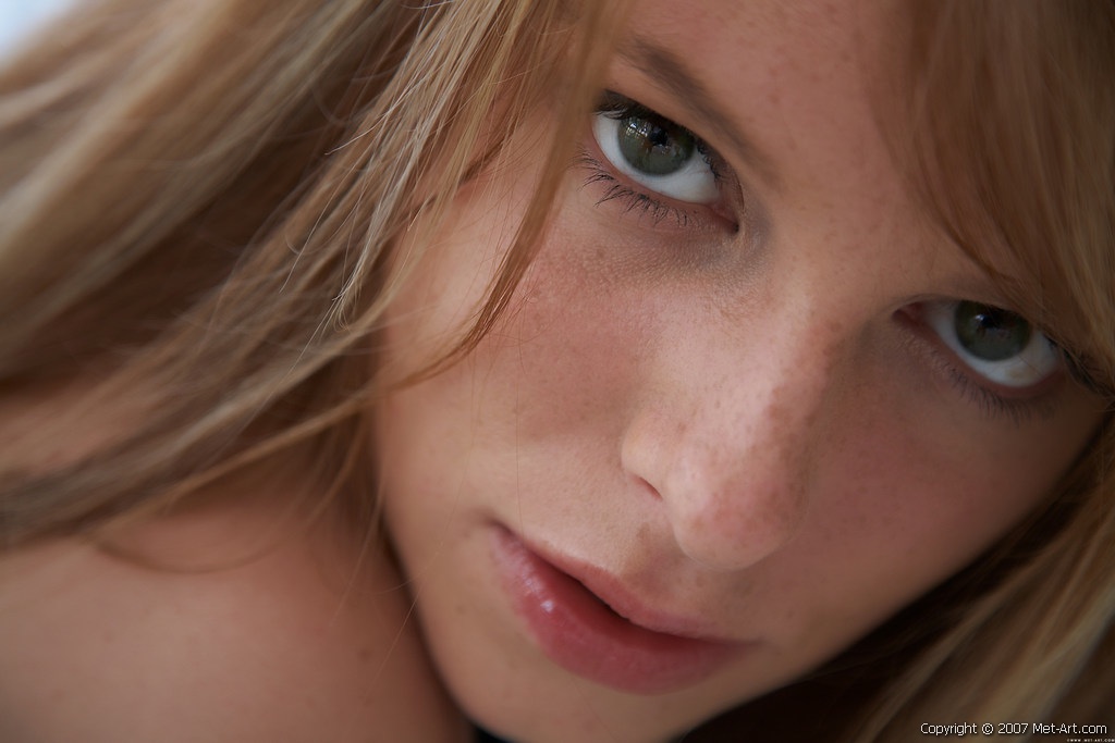 Chaise &raquo; Met Art Free Nude Pictures